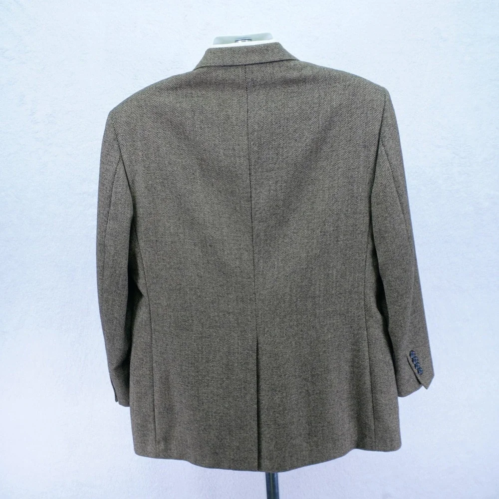 Jos A Bank Kent Tweed Wool Black Tan‎ Green Check 2 Button 1 Vent Sport Coat 44R